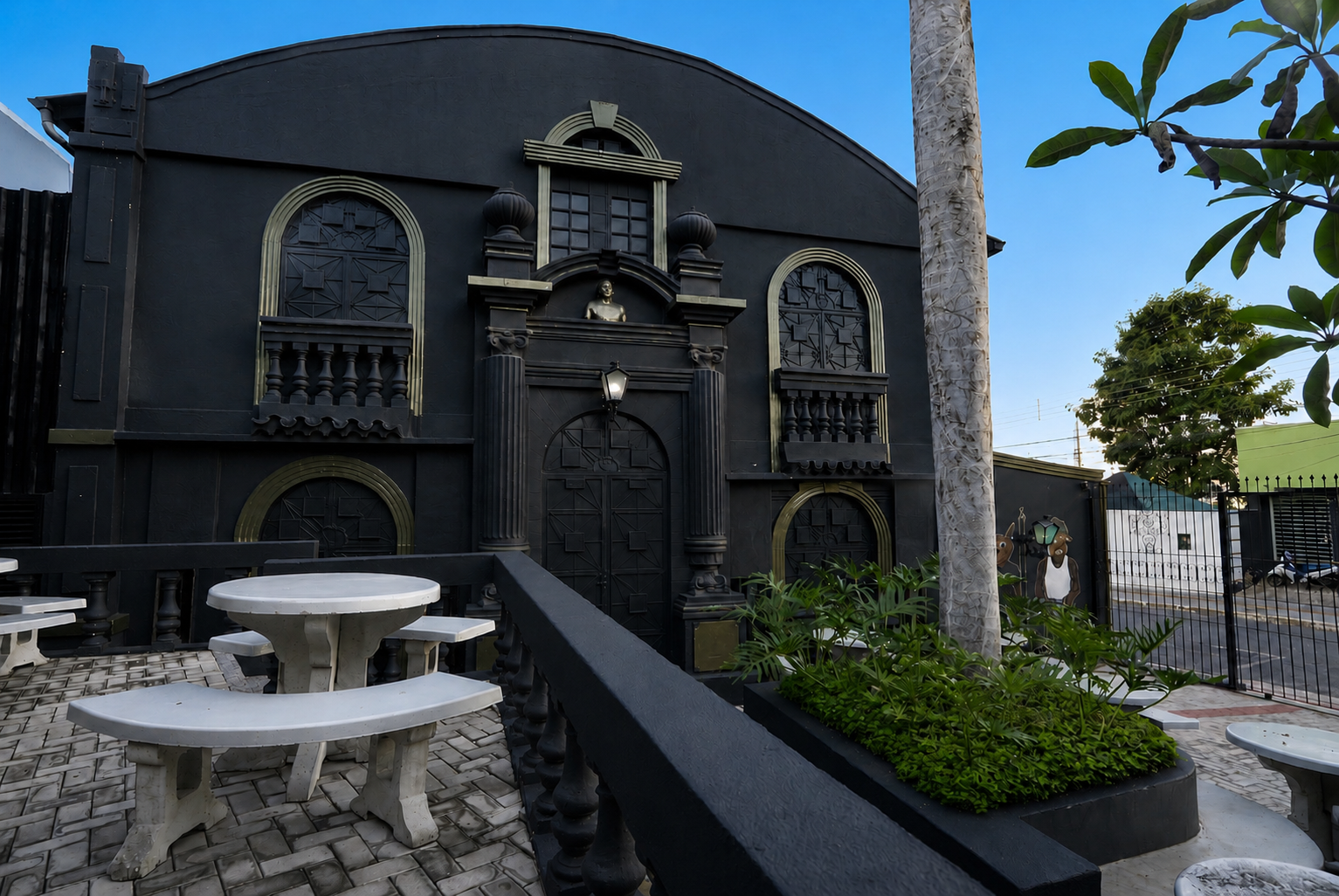 Thumbnail 4